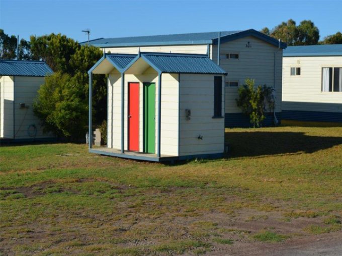 Family-Parks-Henty-Bay-Beach-Front-Holiday-Park-Ensuite-Site.jpg