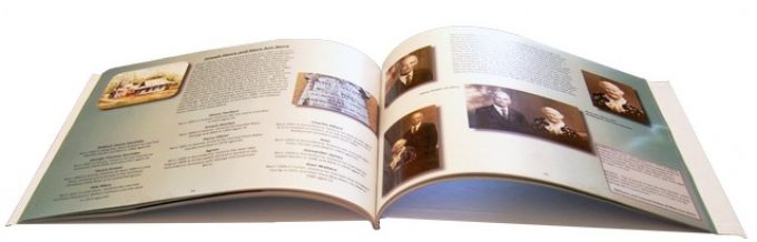Getuit-Graphics-Family-History-book1.jpg