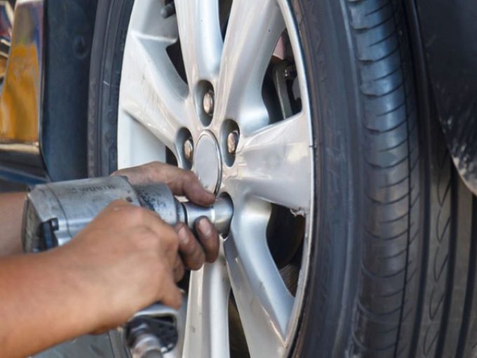 Great-Lakes-Auto-Centre-Tyre-Service-Check.jpg