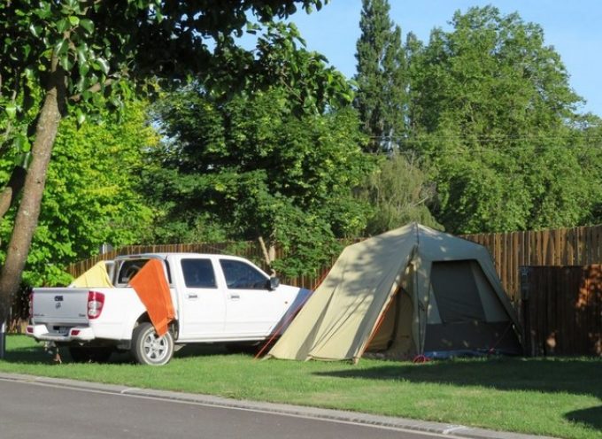 Latrobe-Mersey-River-Caravan-Park-Free-Range-Camping.jpg