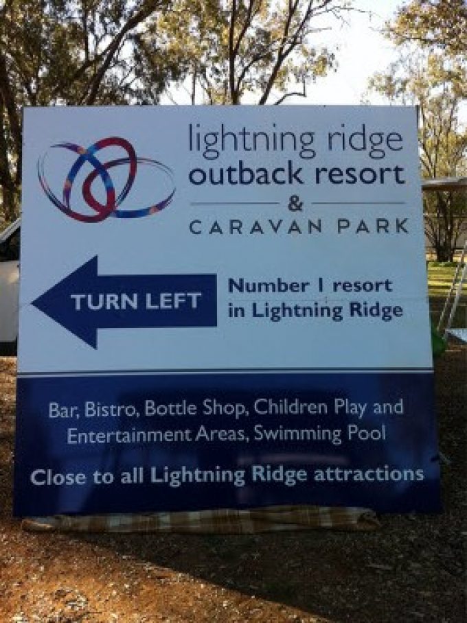 Lightning-Ridge-Outback-Resort-Caravan-Park1.jpg