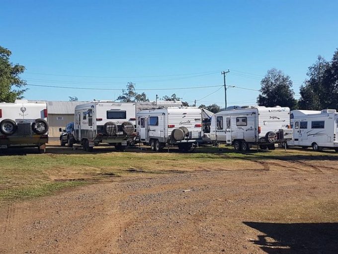 Mulgildie-Hotel-Free-Campsite-Behind-the-Hotel.jpg