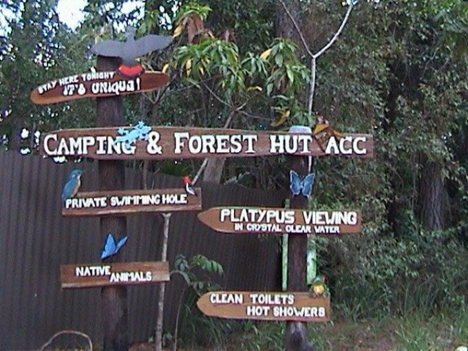 Platypus-Bush-Camp-Signs.jpg