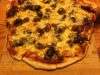 the-longhorn-bar-and-grill-pizza.jpg